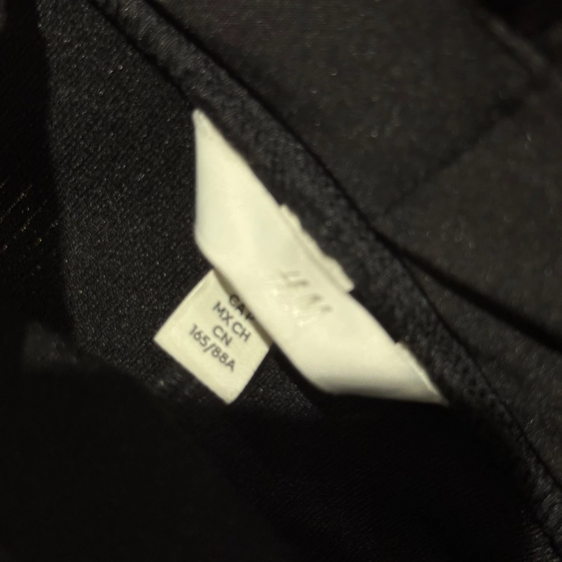 Svart offshoulder långklänning H&M - 2