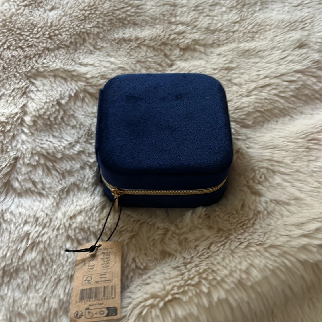 Mörkblå smyckesask med spegel