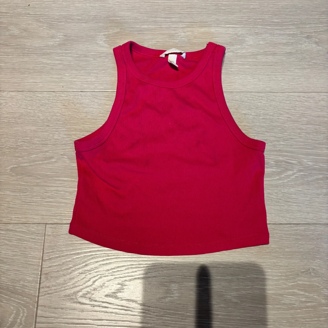 Två ribbade croppade linnen - 1