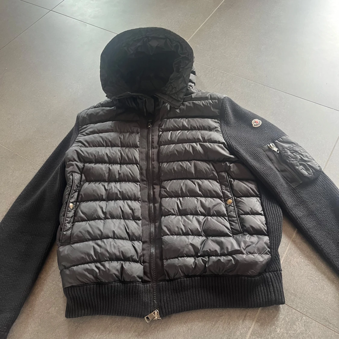 Svart Moncler Cardigan