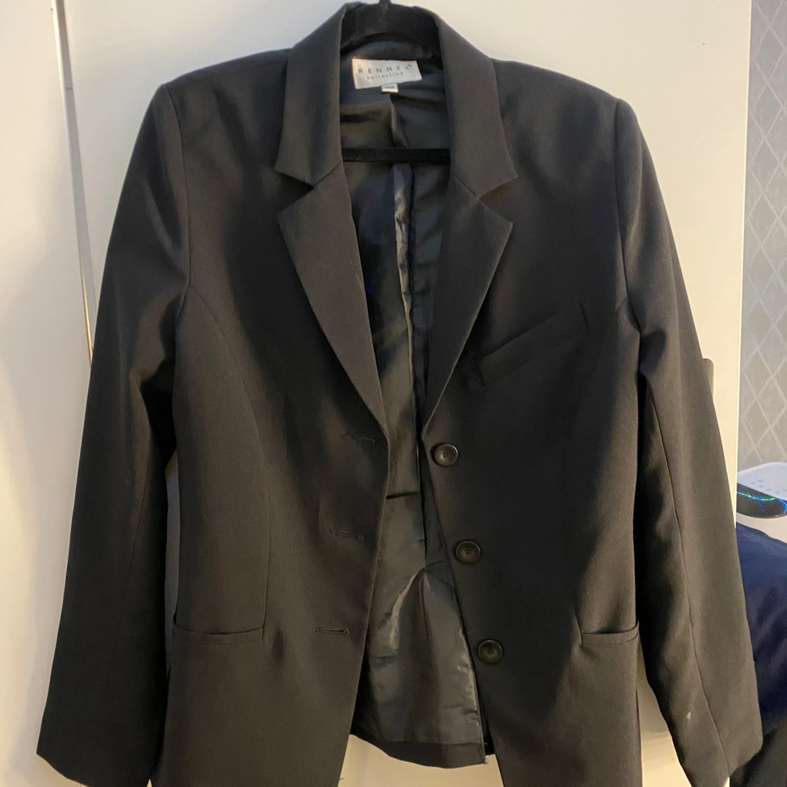 Svart kavaj från Hennes Collection