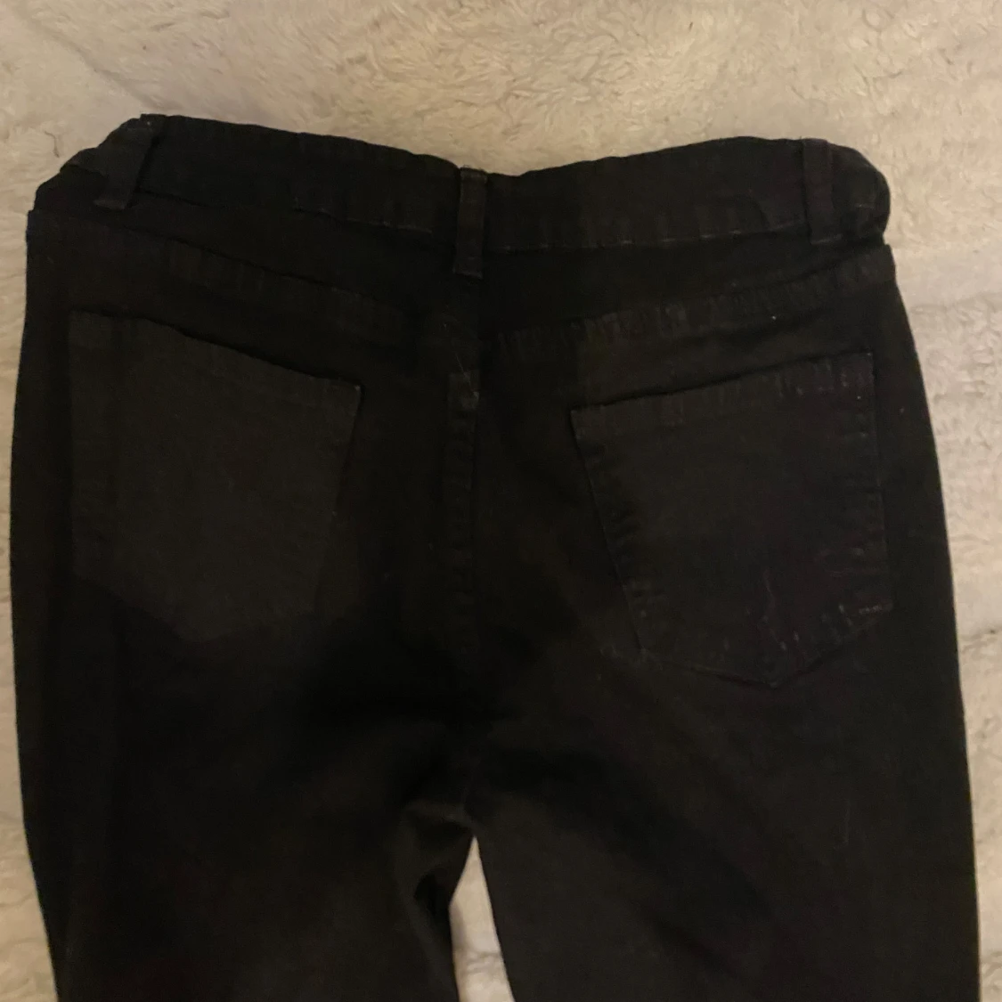 Kol Svarta bootcut jeans stl M - 1