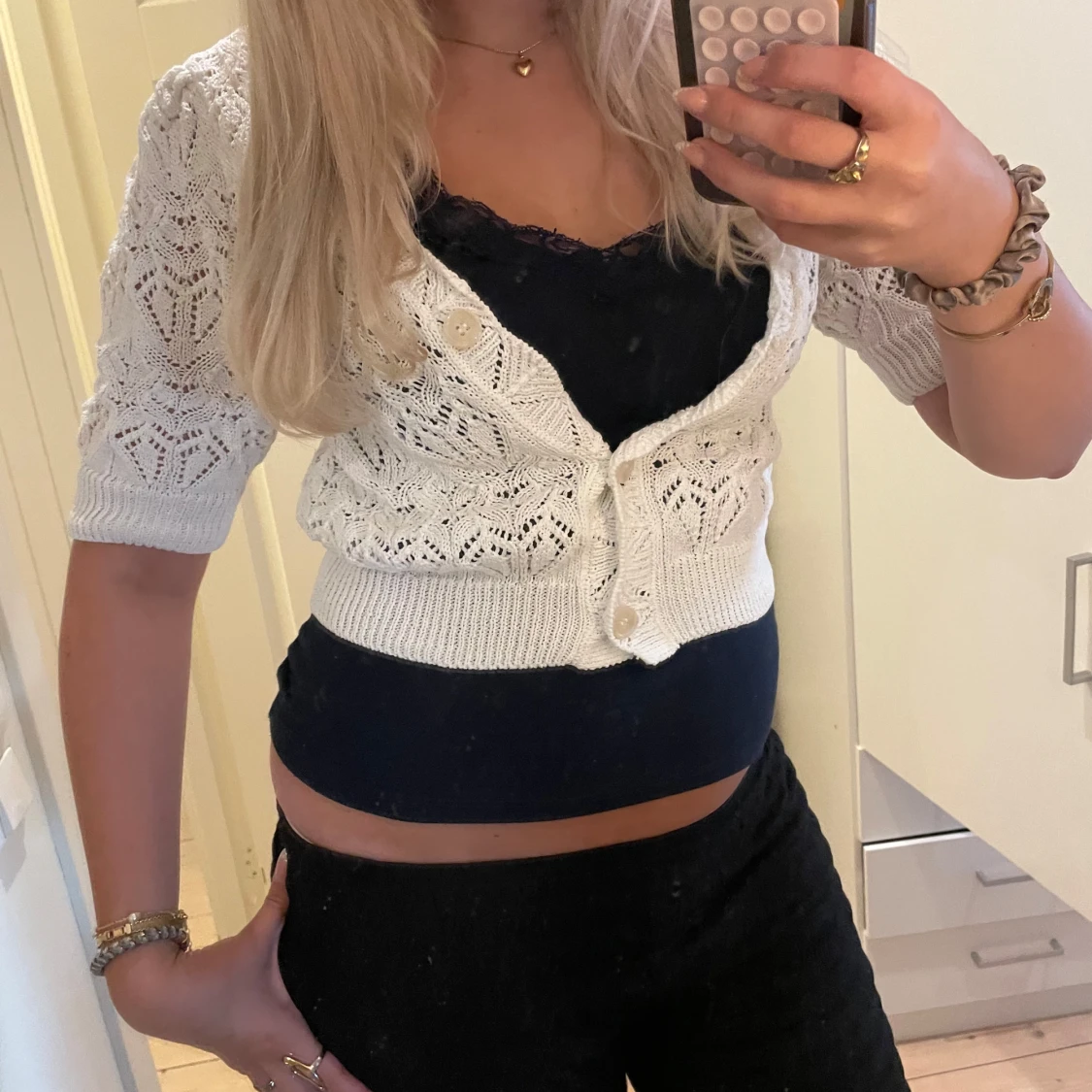 Vit stickad kofta - 1