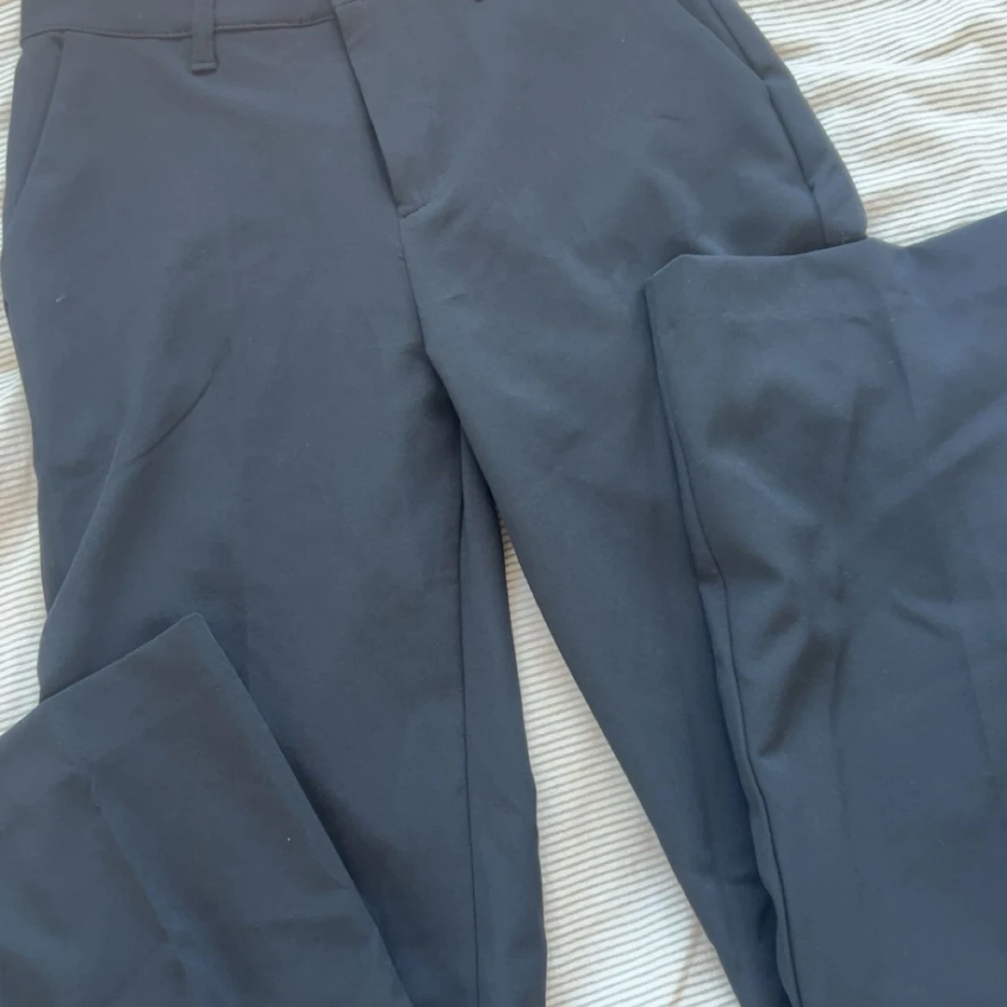 Svarta kostymbyxor - 1