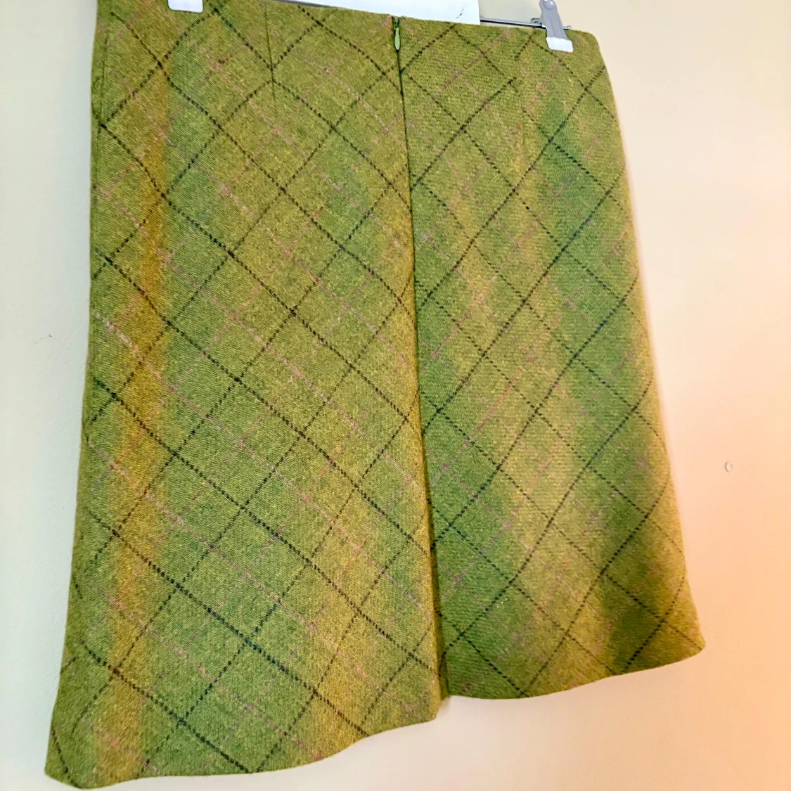 Grön rutig ullkjol från Newhouse - 1