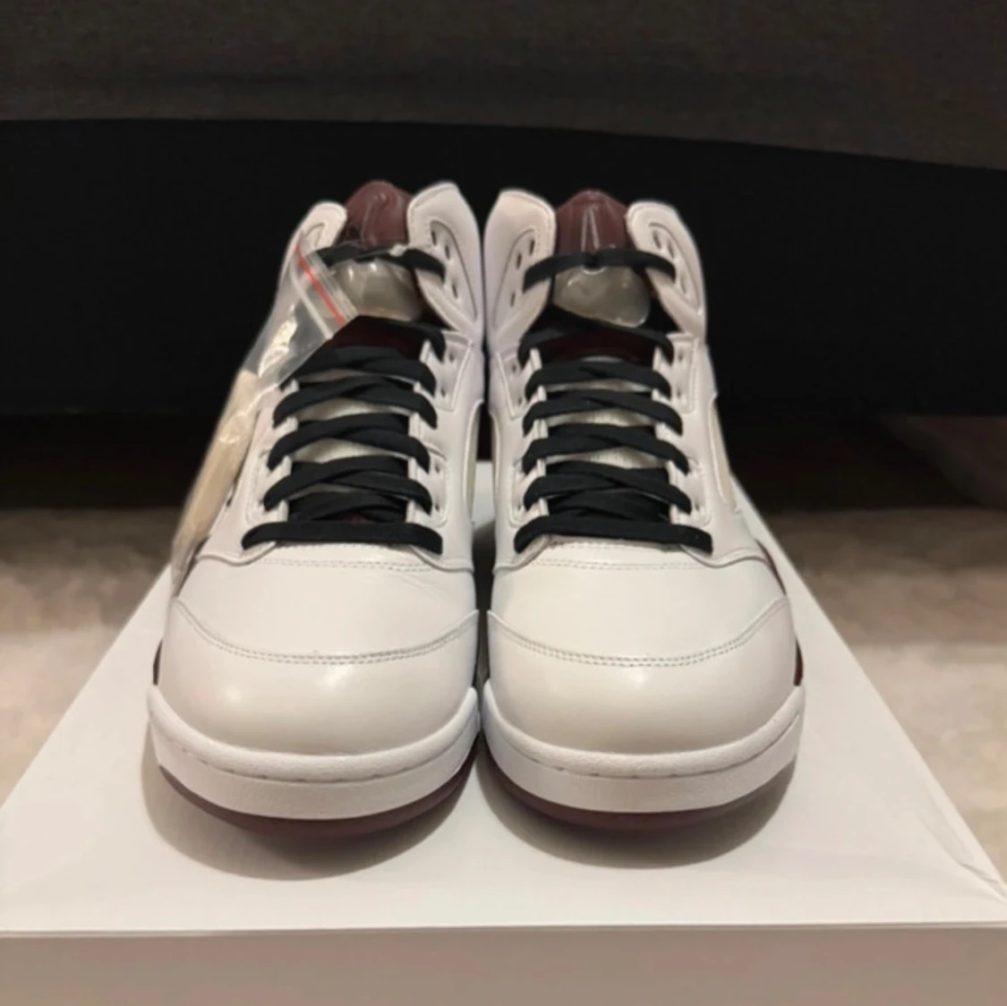 Nike Jordan 5 A Ma Maniére Burgundy Violet ore  - 2