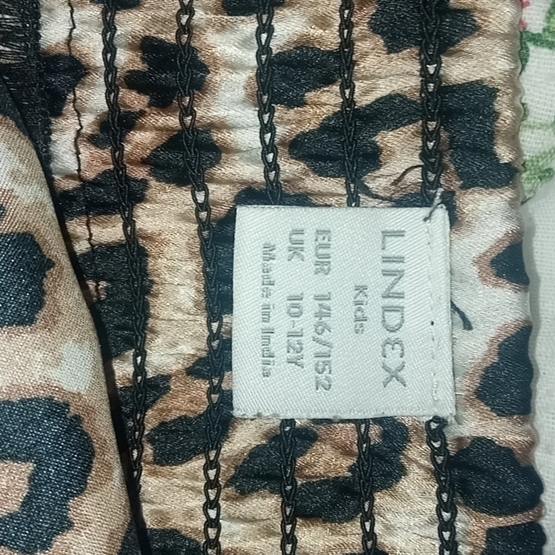 Leopardmönstrad linnetopp från Lindex - 2