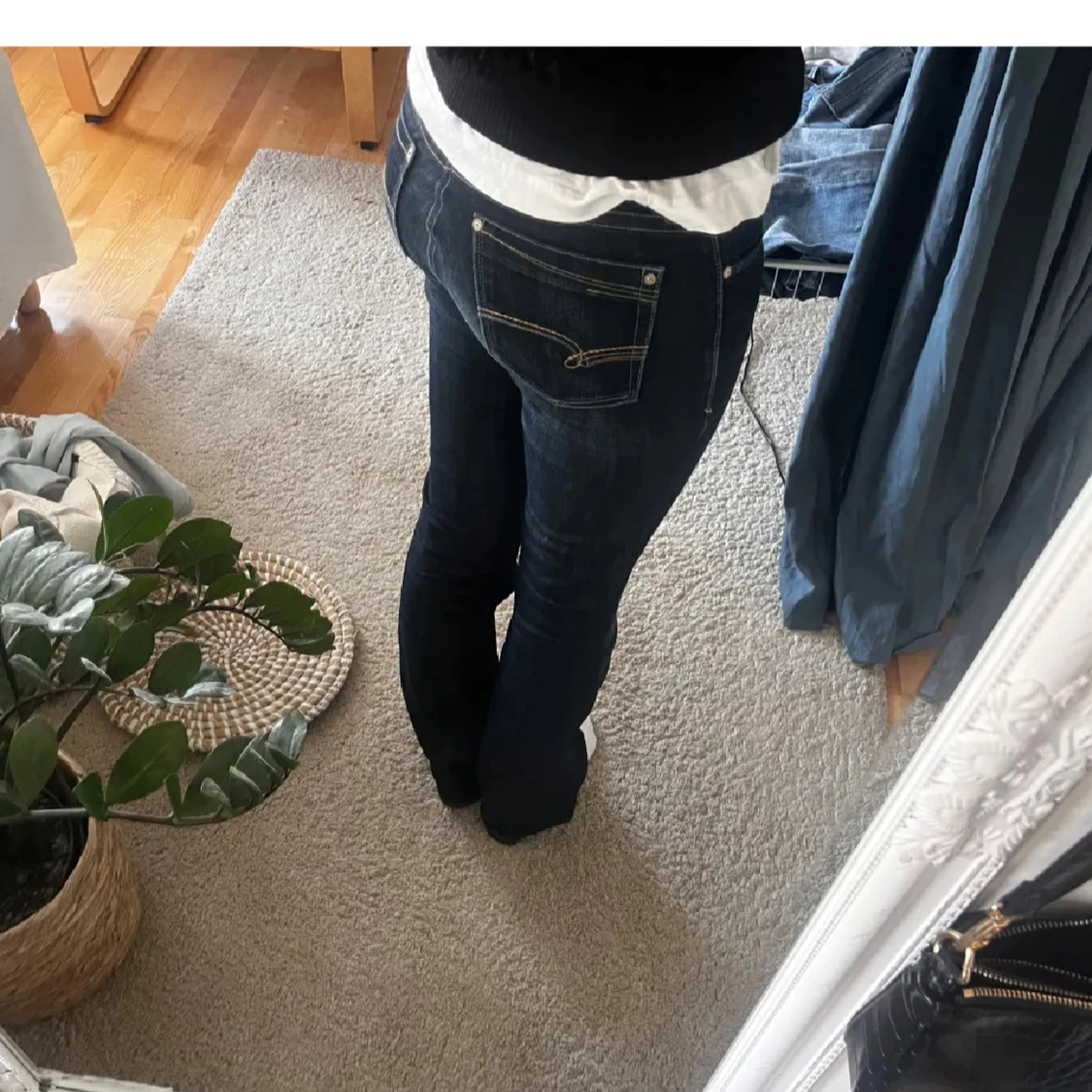 Mavie bootcut jeans mörkblå