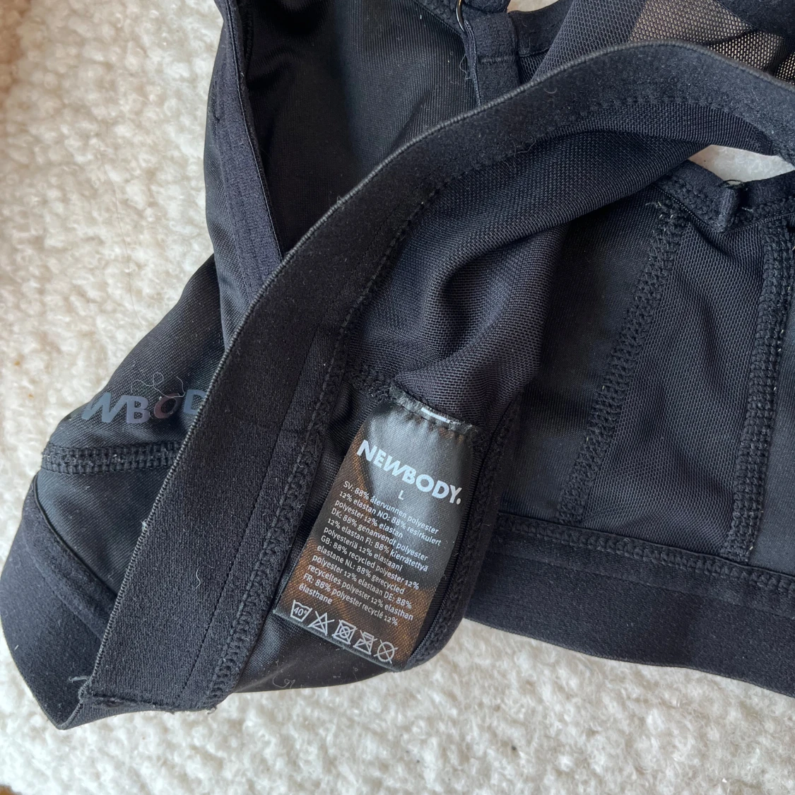 Svart sport-bh från Newbody - 2