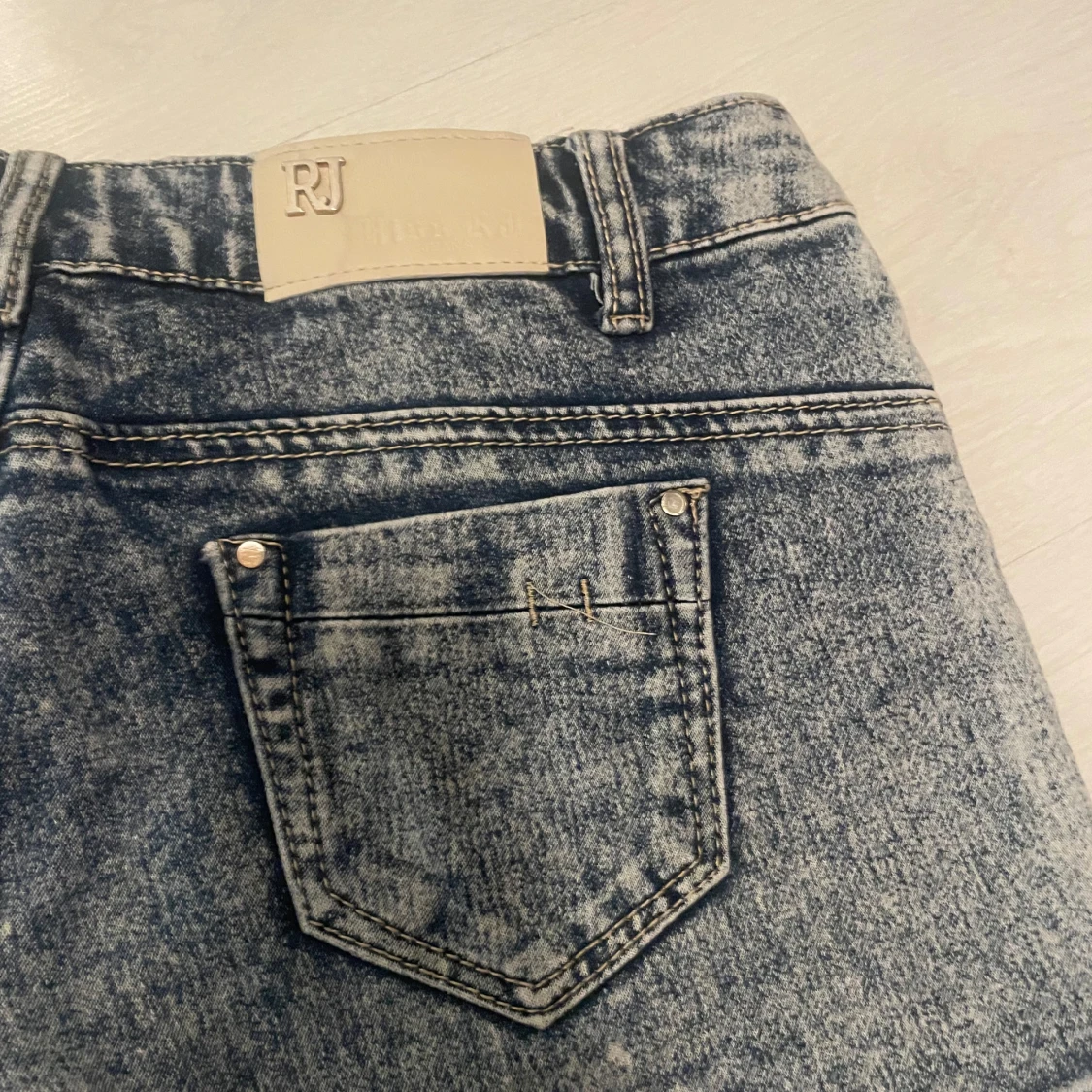 Miss RF grå jeansshorts - 4
