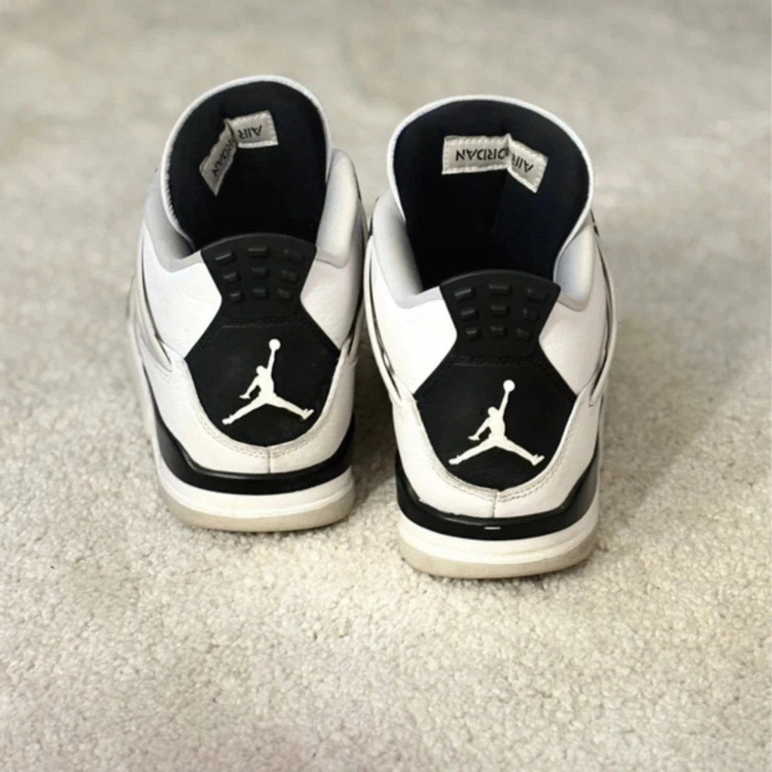 Nike Air Jordan 4 retro millitary  - 1