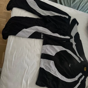 Cortiez tracsuit  - Väldigt fin tracksuit 