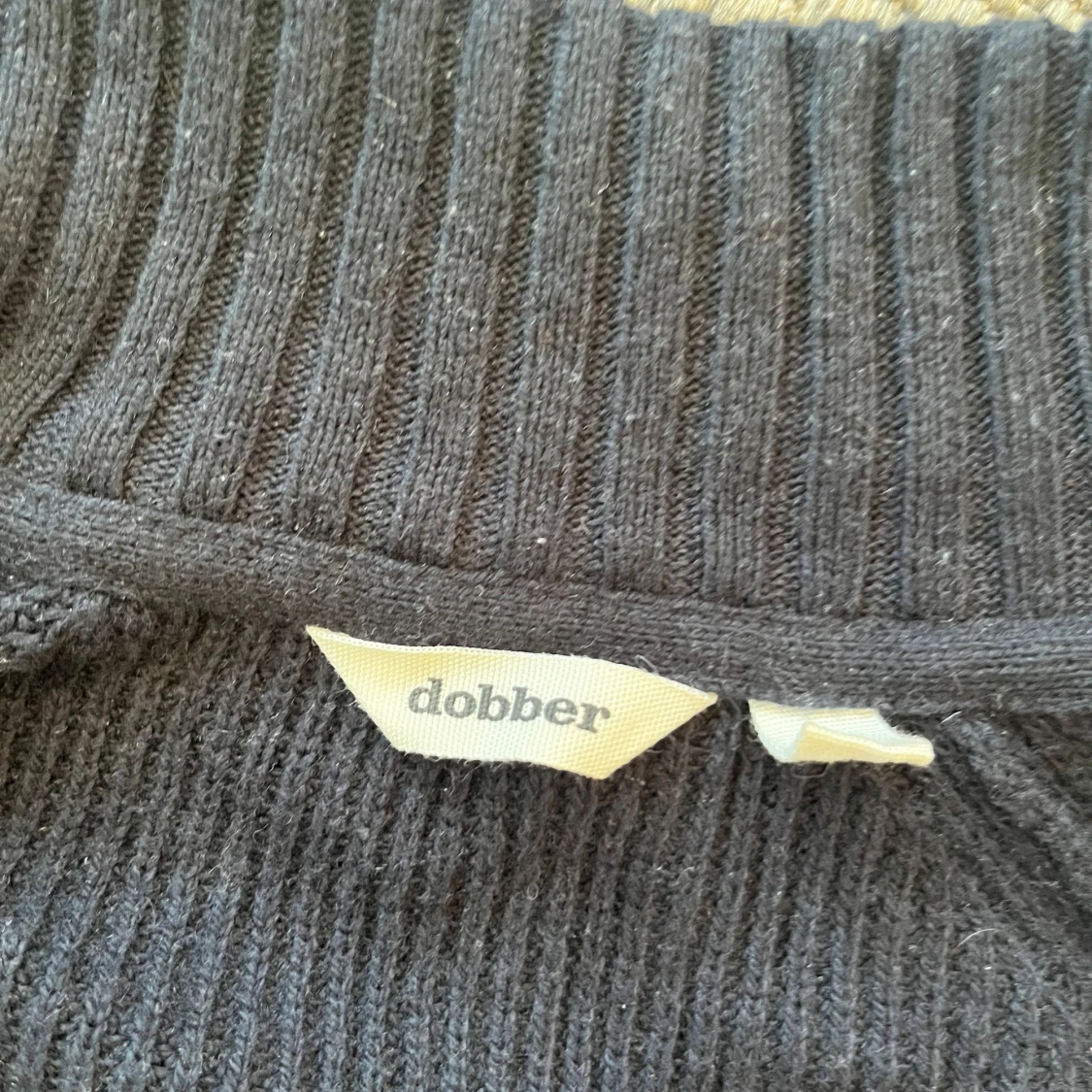 Mörkblå stickad kofta från Dobber - 1