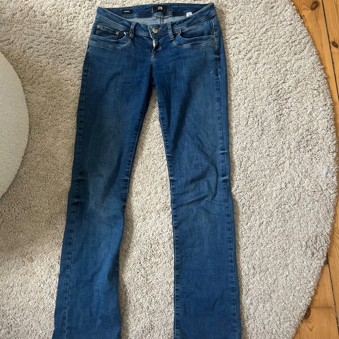 Blå bootcut jeans från LTB W26 L34 - 1