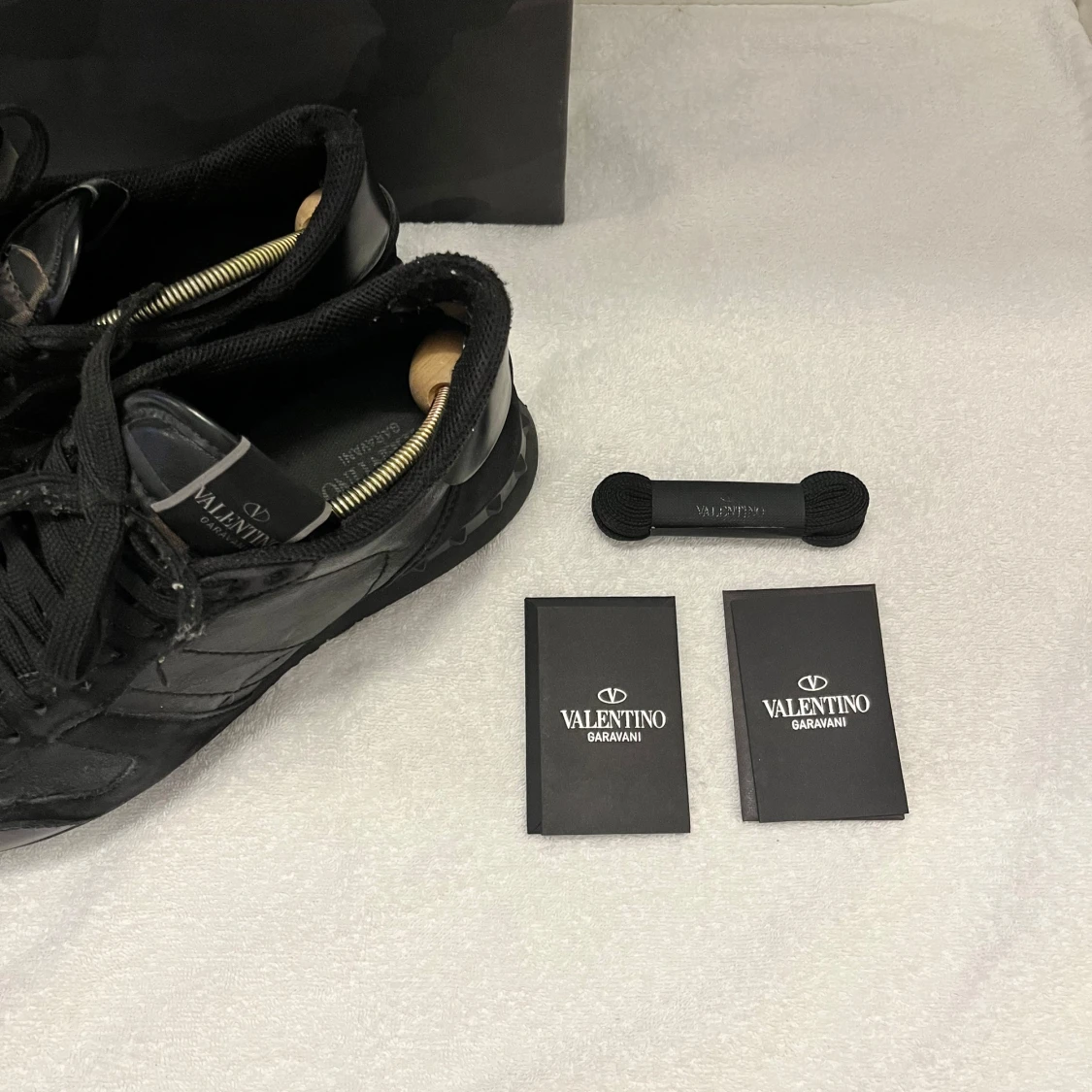 Valentino Rockrunner sneakers i svart camo - 1