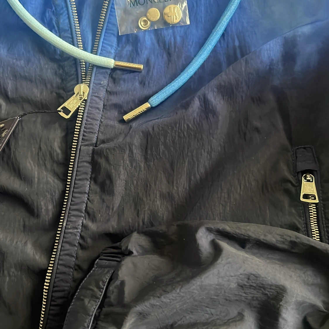 Blå vindjacka från Moncler - 3