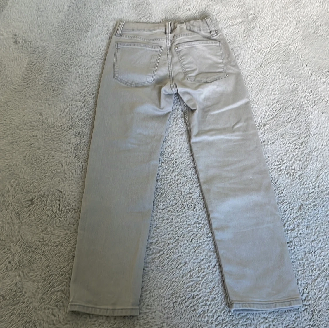 Ljusgrå slim fit jeans från H&M - 2