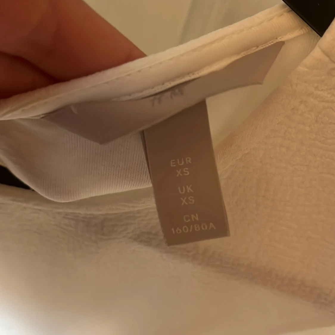 Vit ärmlös kortklänning  - 2