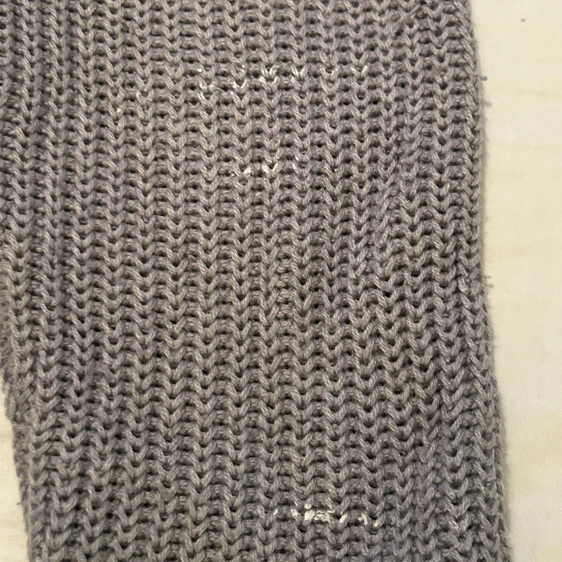 Ljusgrå stickad kofta  - 3