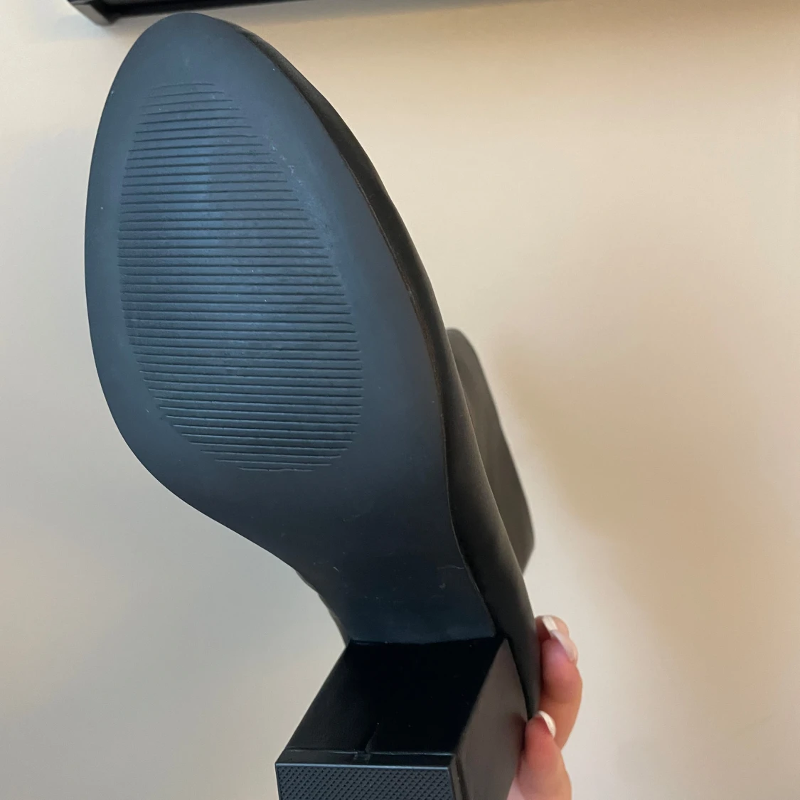 Svarta boots med klack och dragkedja - 2