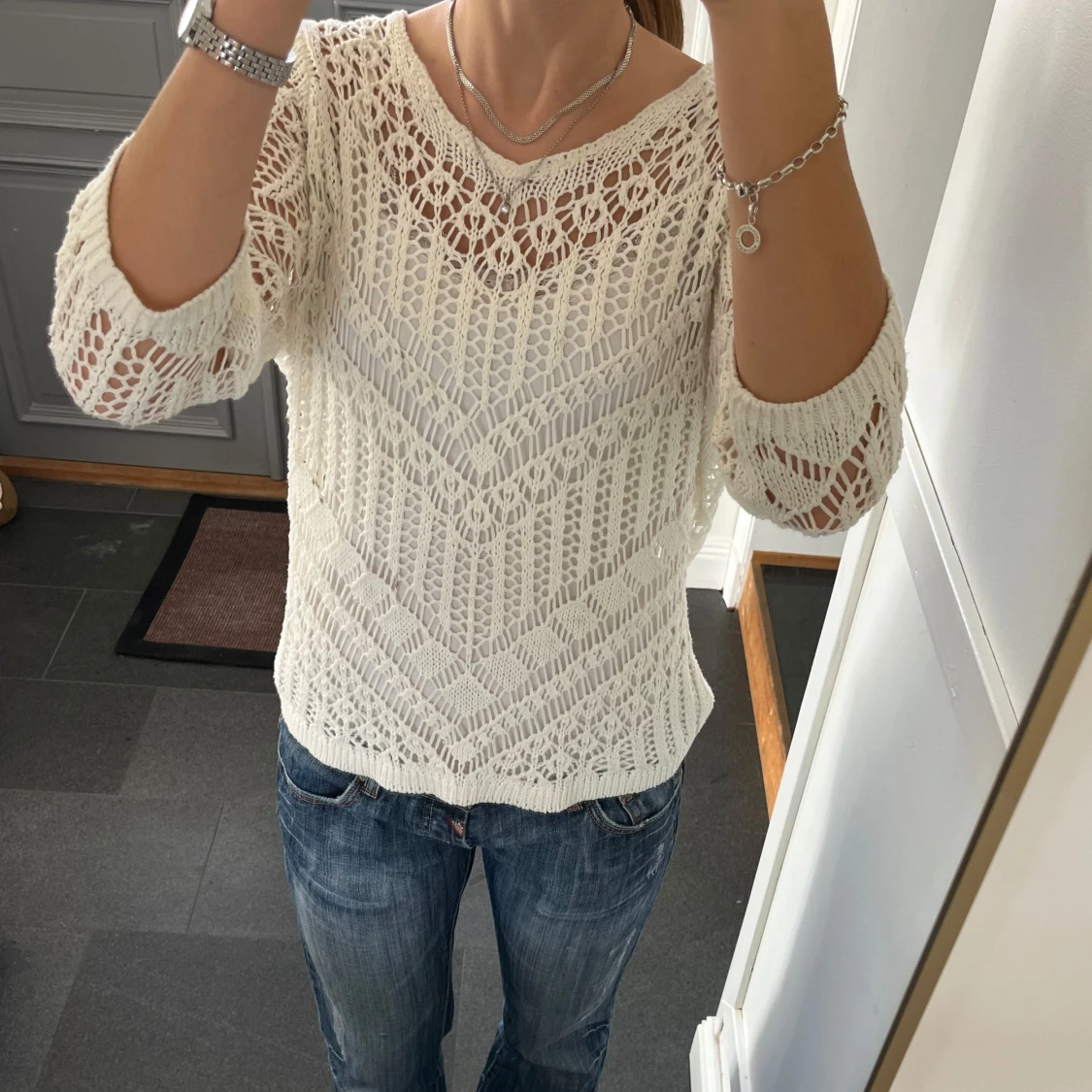 Vit stickad tröja  - 2