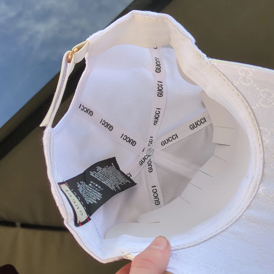 VIT GUCCl KEPS MED MONOGRAM - 1