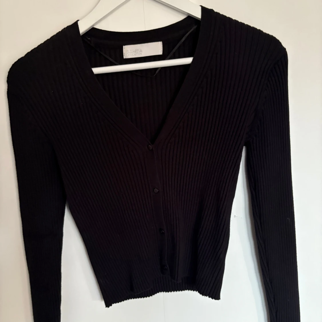 Svart ribbad kofta - 1