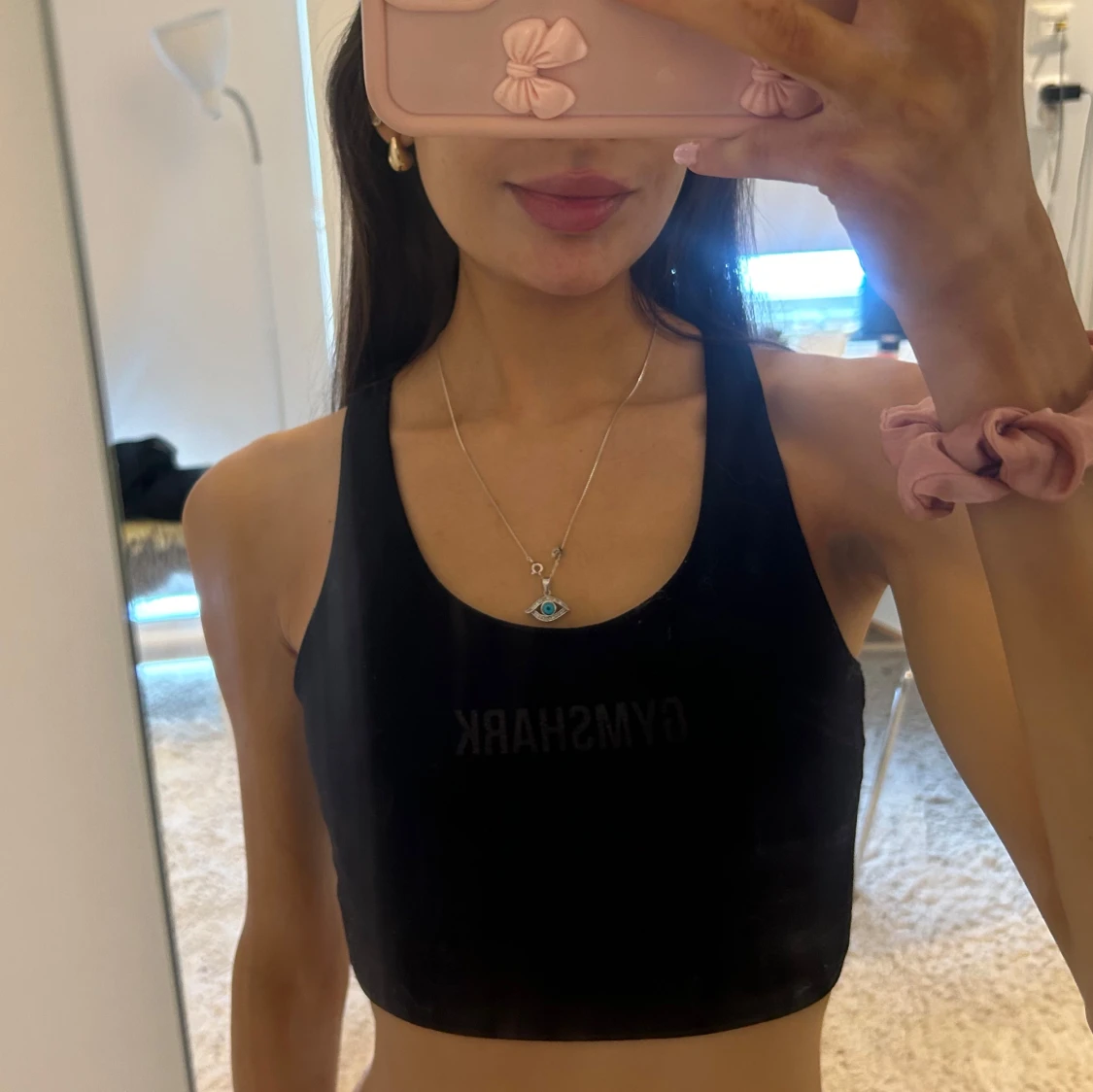 Svart sporttop från Gymshark - 1