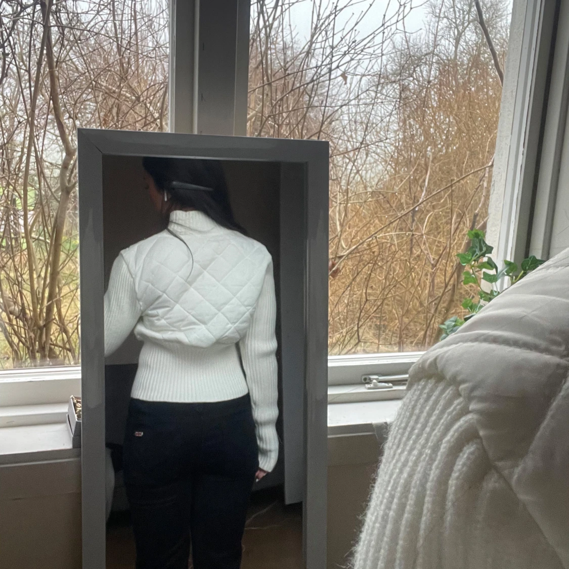 Vit quiltad jacka med dragkedja - 3