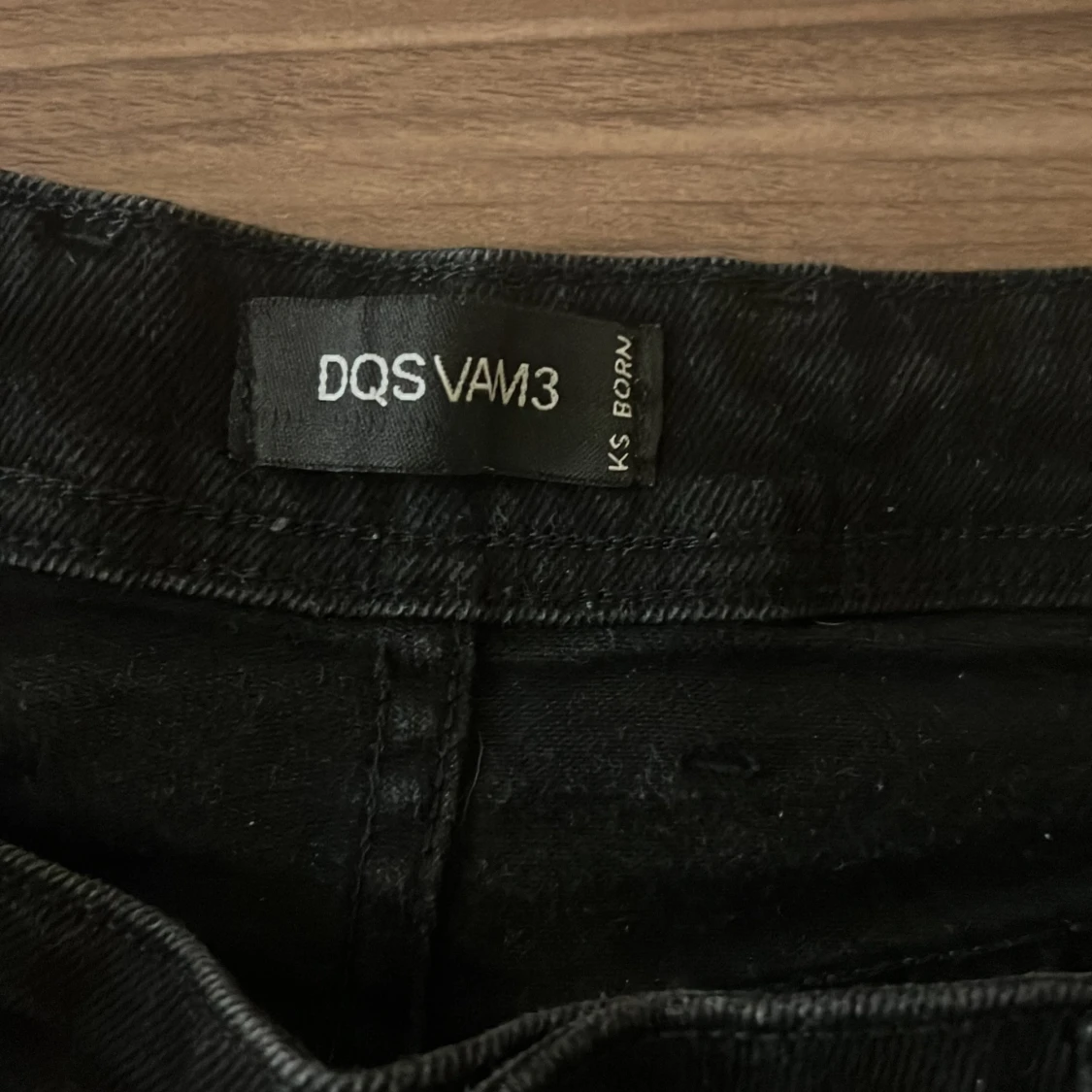 Svarta jeans från DQS VAM3 - 2