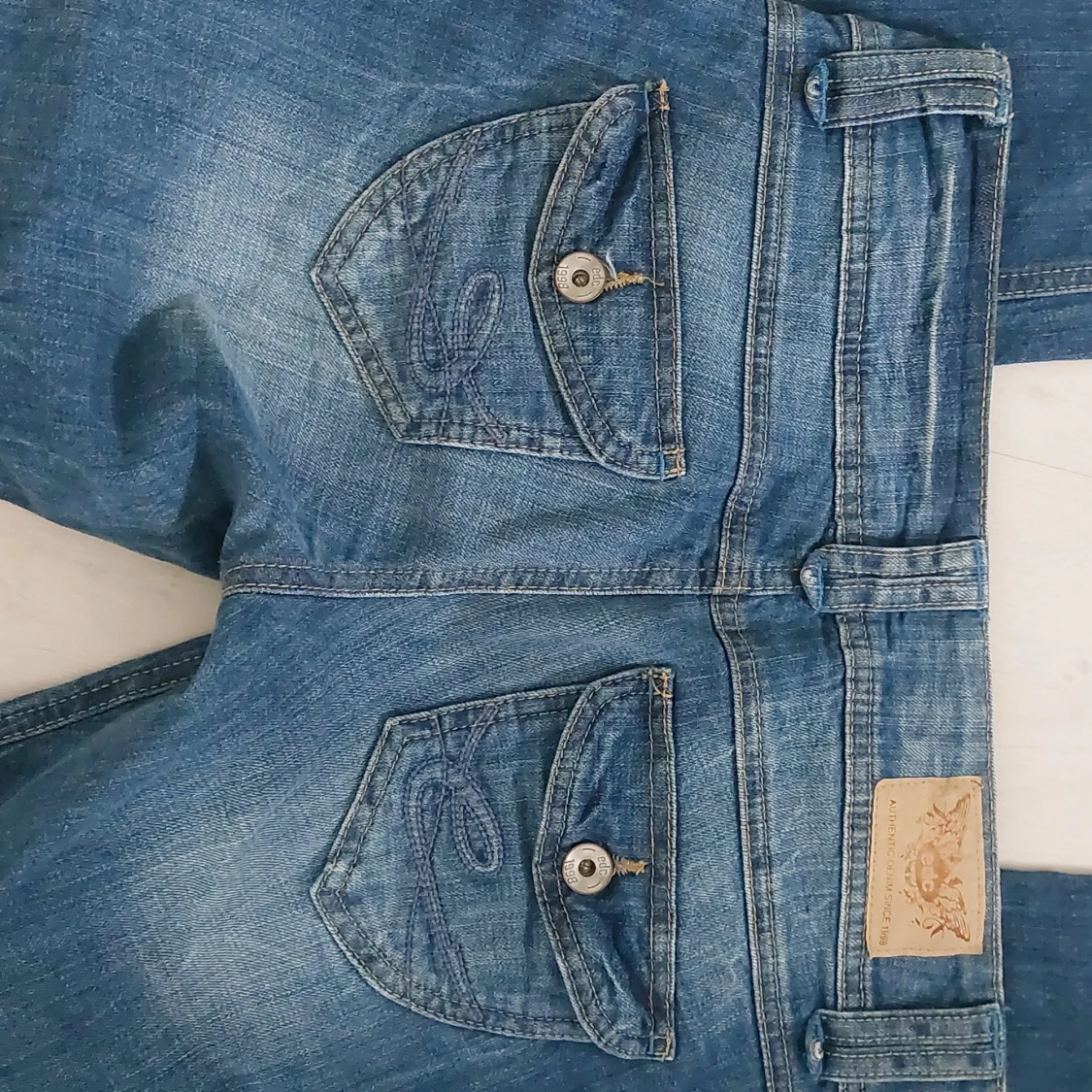 Blå jeansbyxor från Esprit