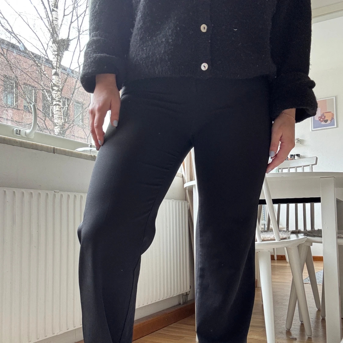 Svarta kostymbyxor med raka ben - 1