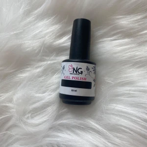 Svart gellack från nagelgiganten - Oanvänt! Nypris:125kr