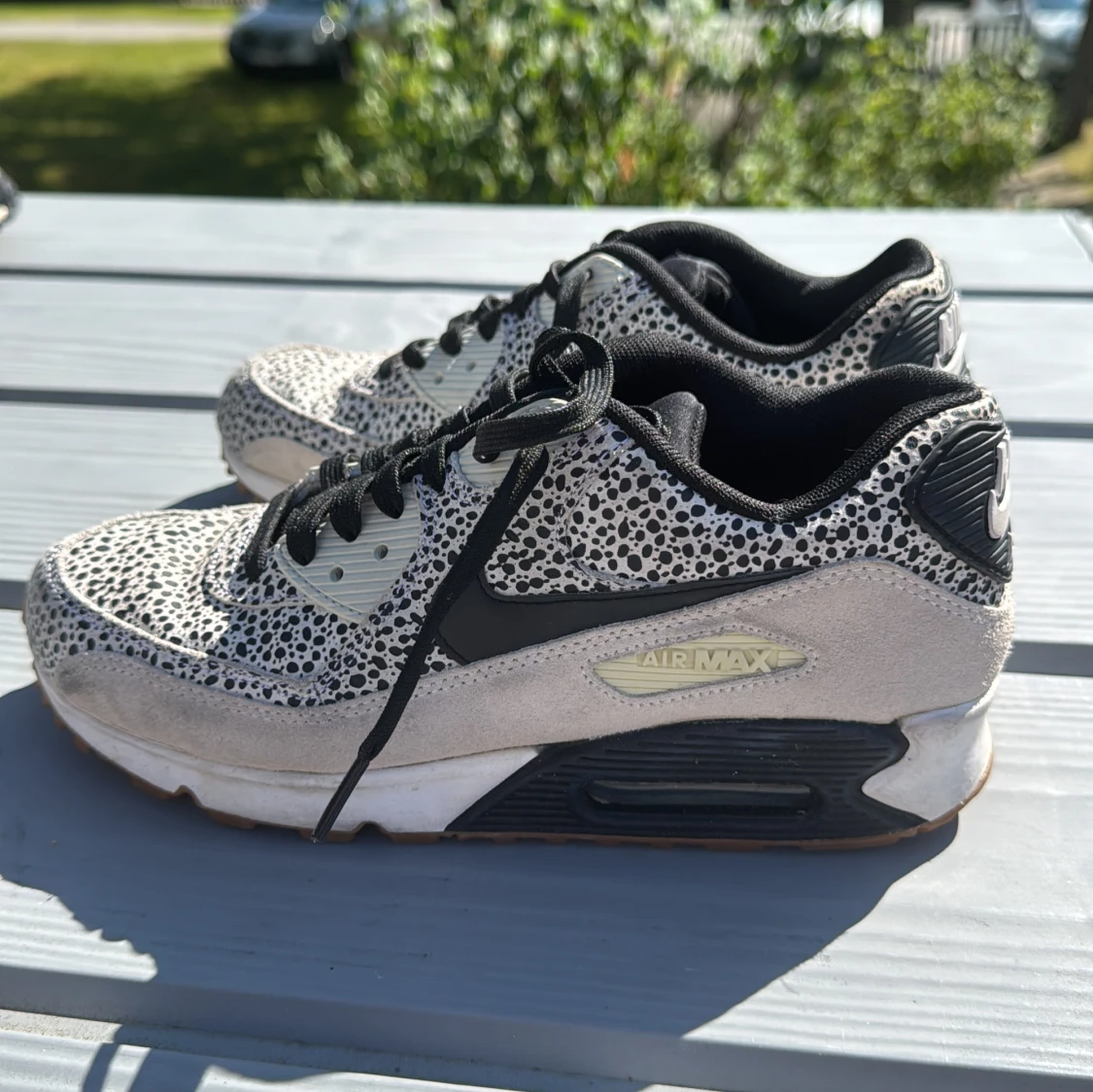 Nike Air Max 90 med svartvitt mönster - 2