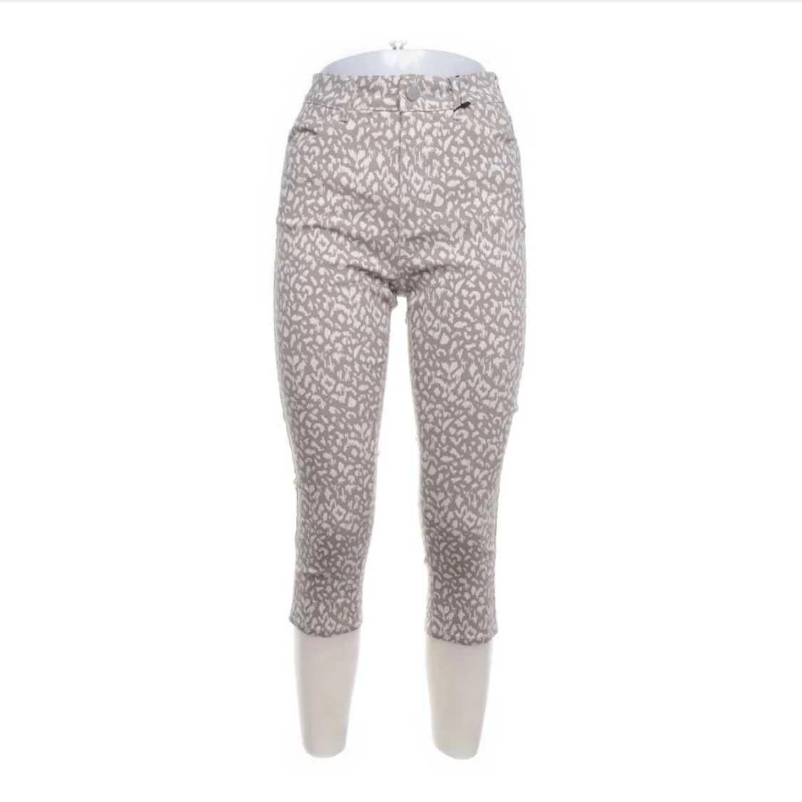 Kelly Capri byxor med leopardmönster