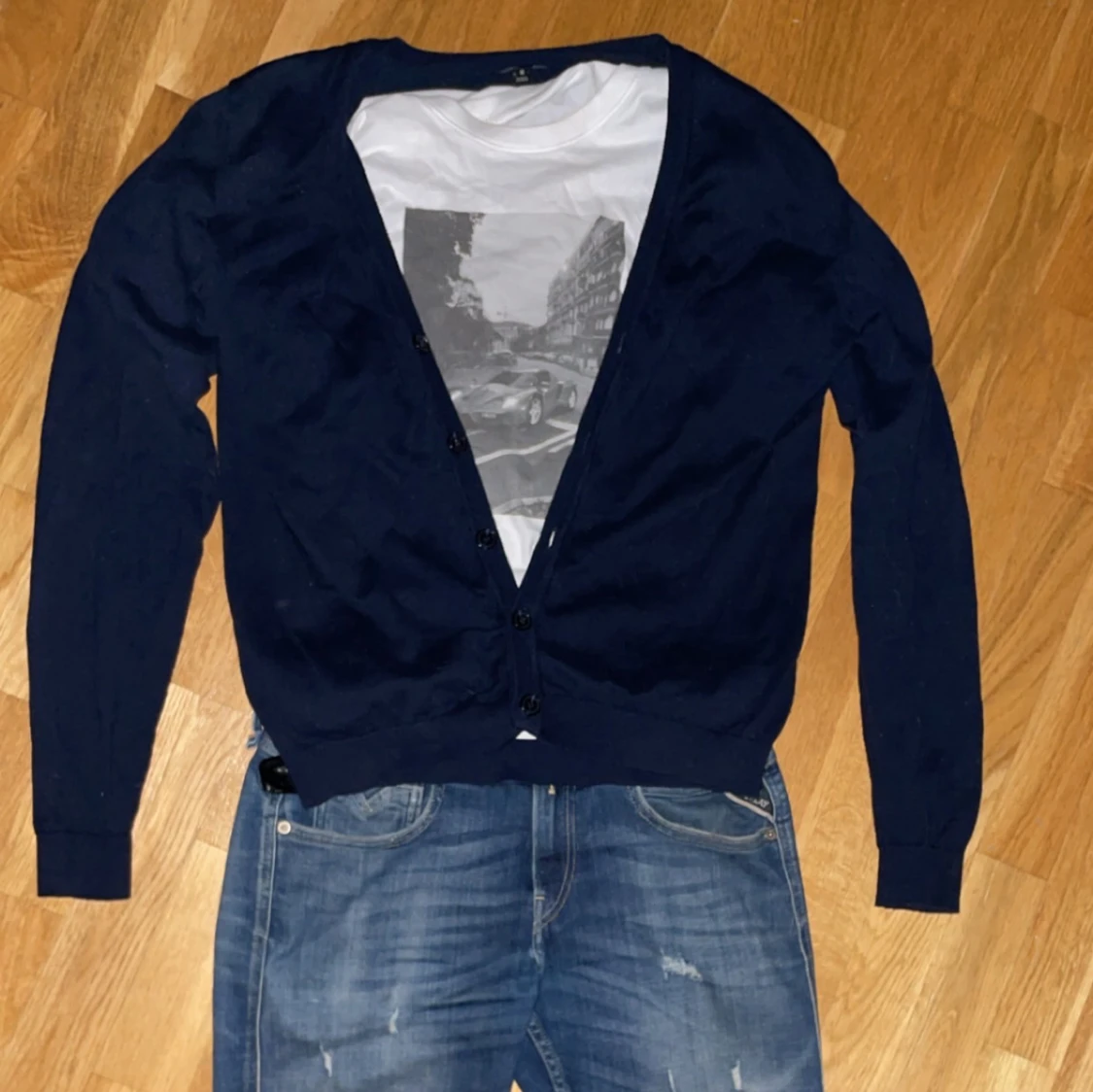 Mörkblå cardigan från Matinique