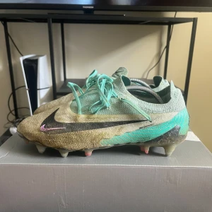 Fotbollsskor  - Nike elite, sällsynta 