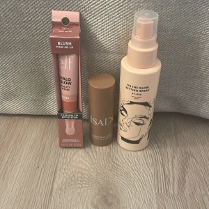 Smink - Säljer ett sminkset med e.l.f. Halo Glow Blush i färgen pink me up. Halva kvar. Isadora bronzer stick i färgen 34 typ 80% kvar. Och lyko glow setting spray. Mer än halva kvar.  SETTINGSPRAYEN ÄR SÅLD!!!!