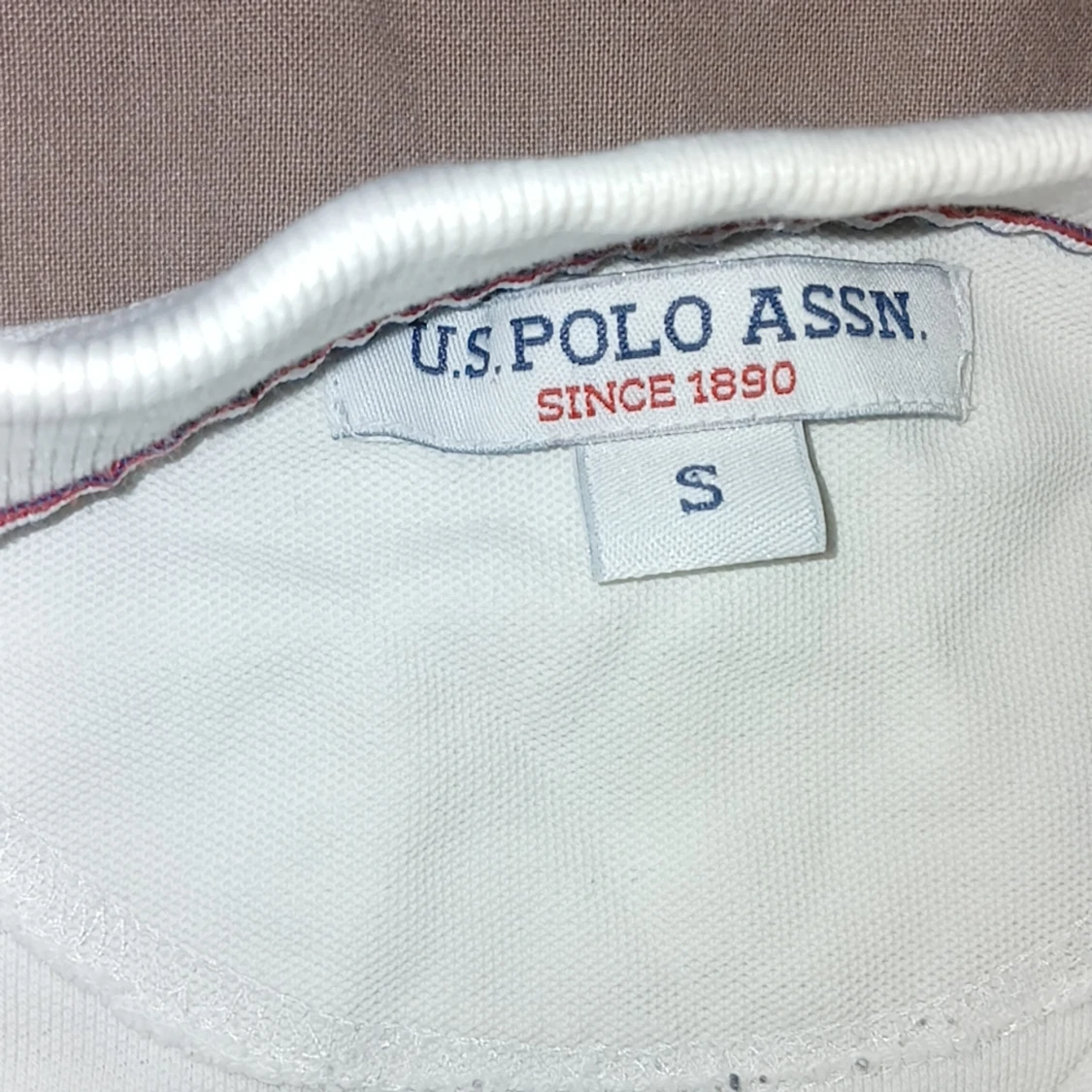 Vit pikétröja från U.S. Polo Assn. - 1