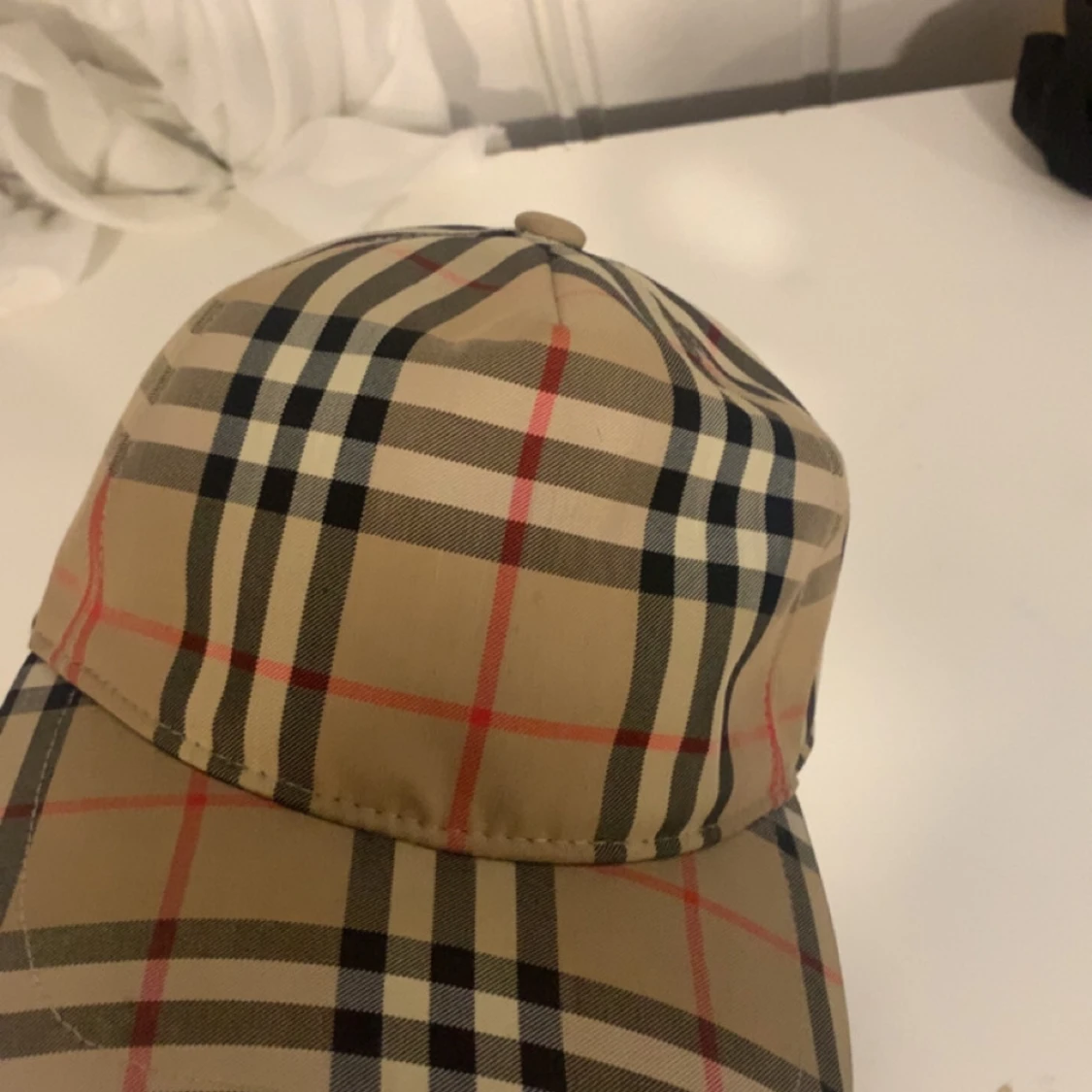 Burberry keps som ny
