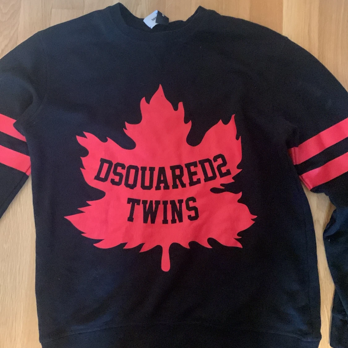 Tröja från DSQUARED2