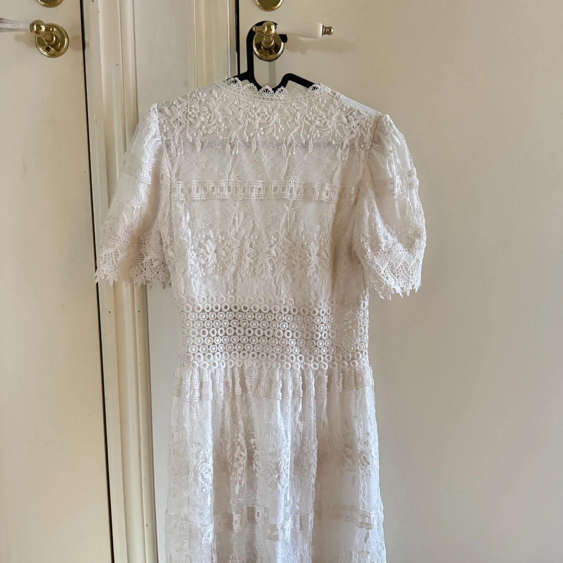 Vit klänning  - 1