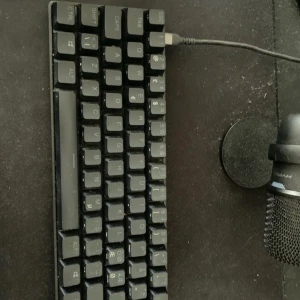 Apex 9 Mini Tangentbord  - nyskick utan prislapp, säljer då jag tycker det är tråkigt att spela, 