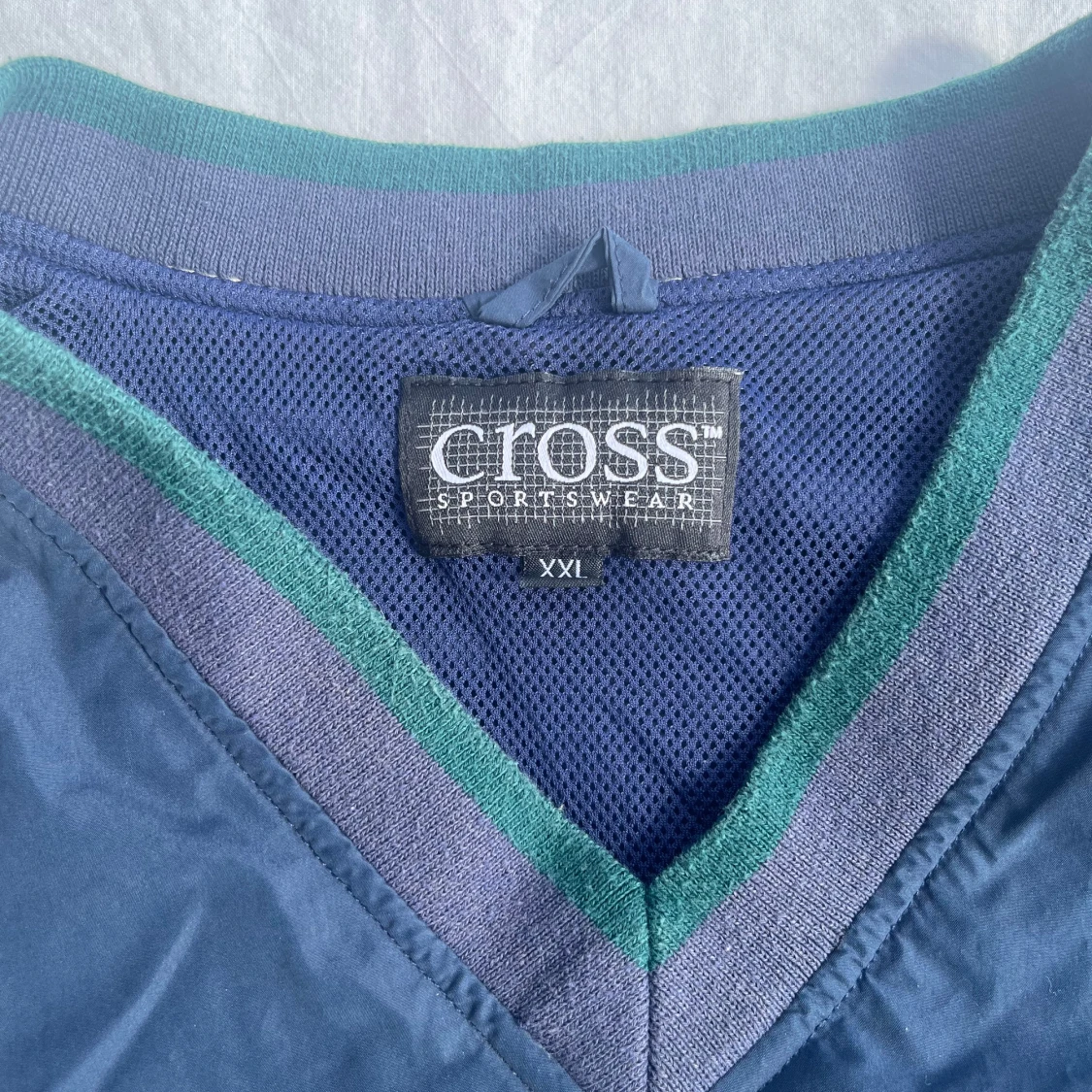 Blå v-ringad tröja från Cross Sportswear - 2