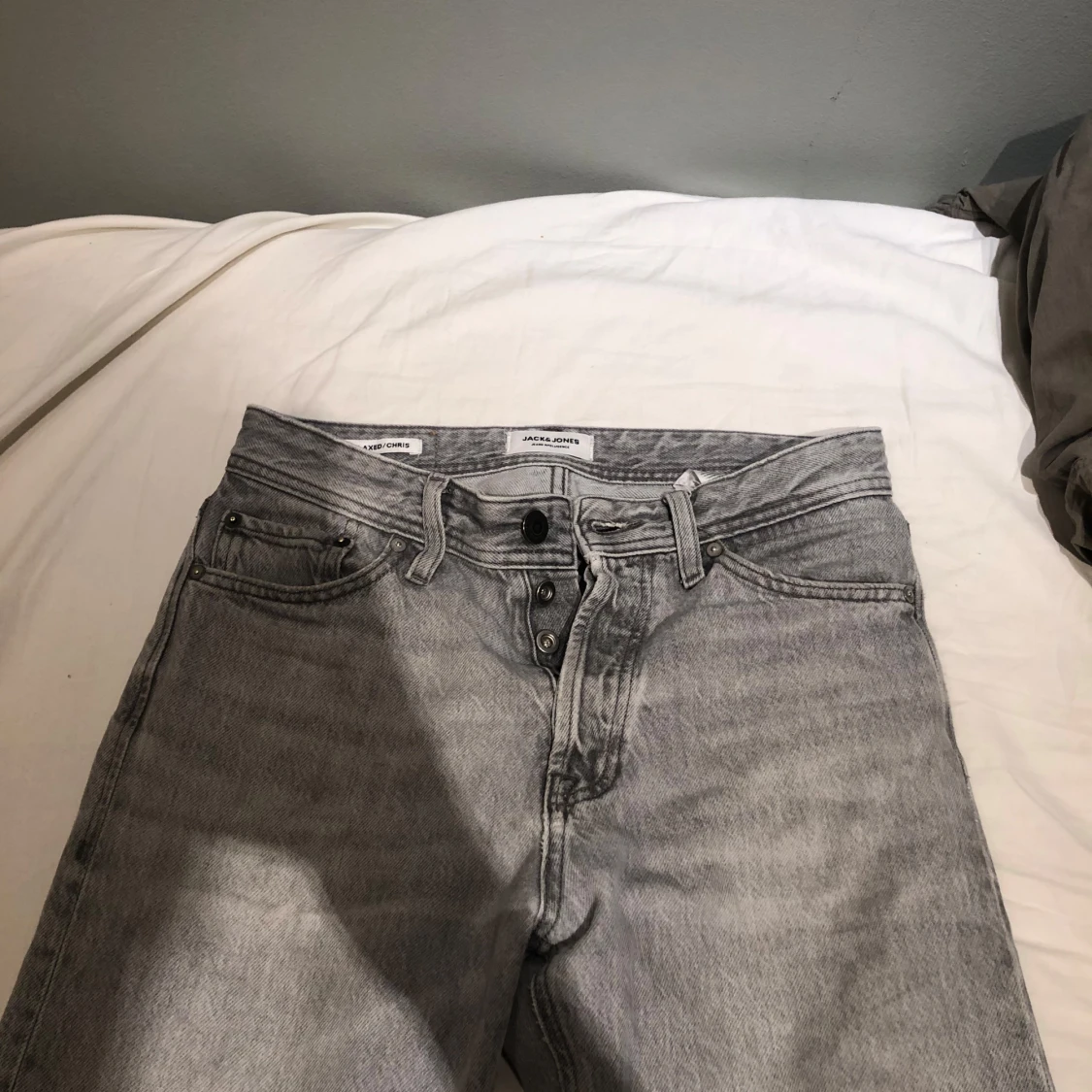 Grå jeans från Jack & Jones - 2