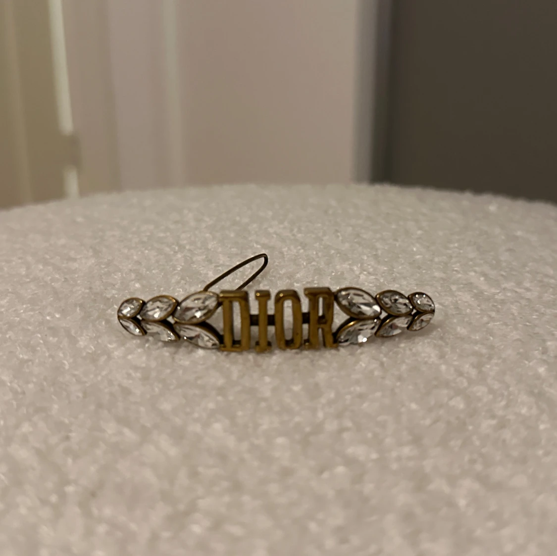 Hårspänne från Dior med kristaller - 4