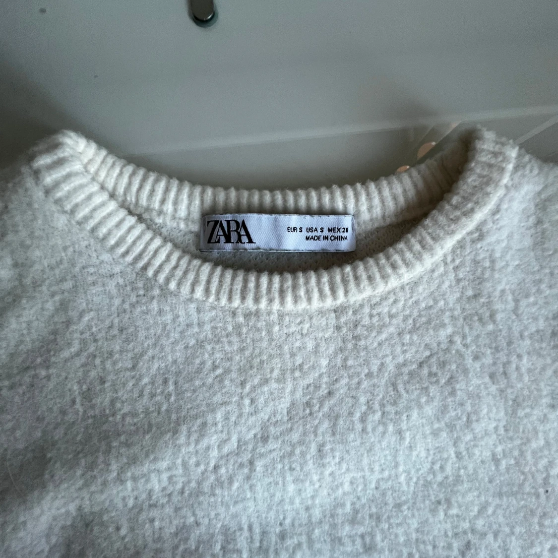 Vit stickad tröja från Zara - 3