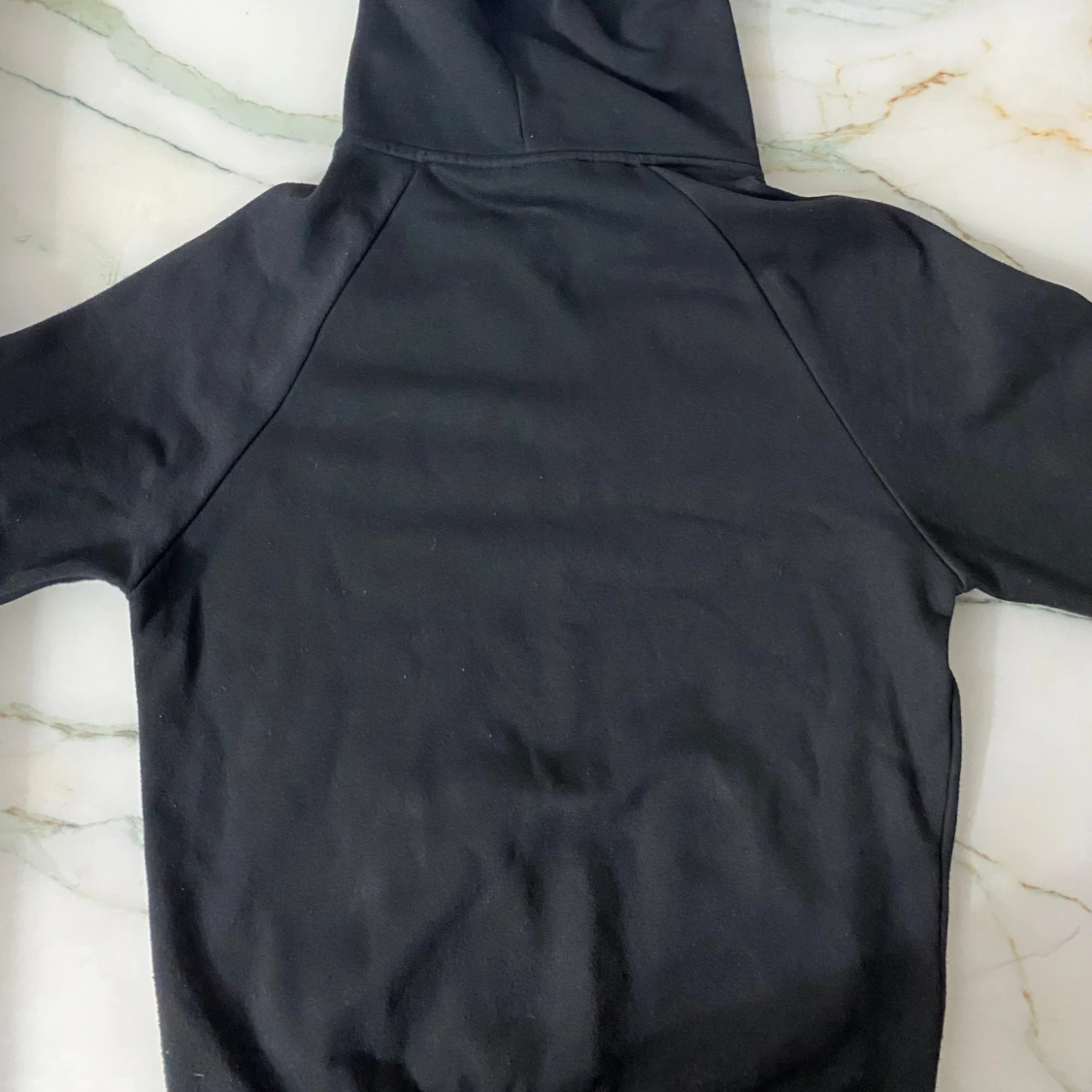 Svart hoodie från Trapstar - 1