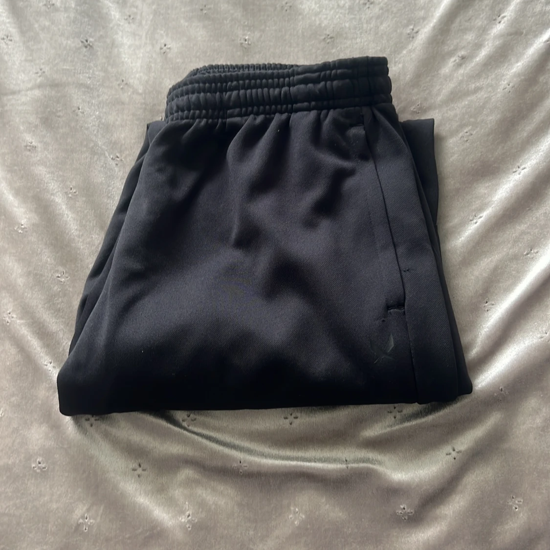 Svarta träningsbyxor från SOC - 3