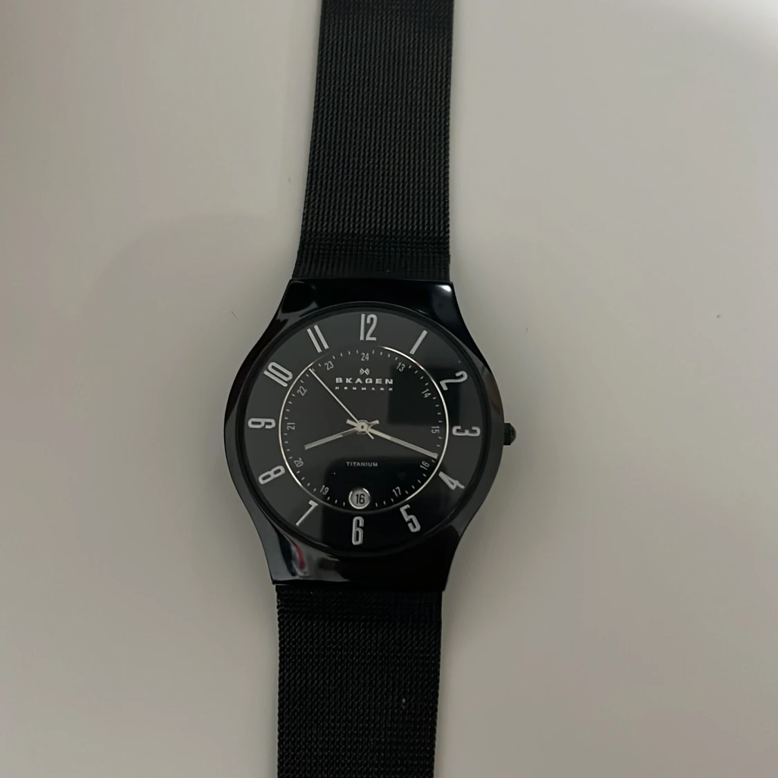 Svart klocka från Skagen - 1